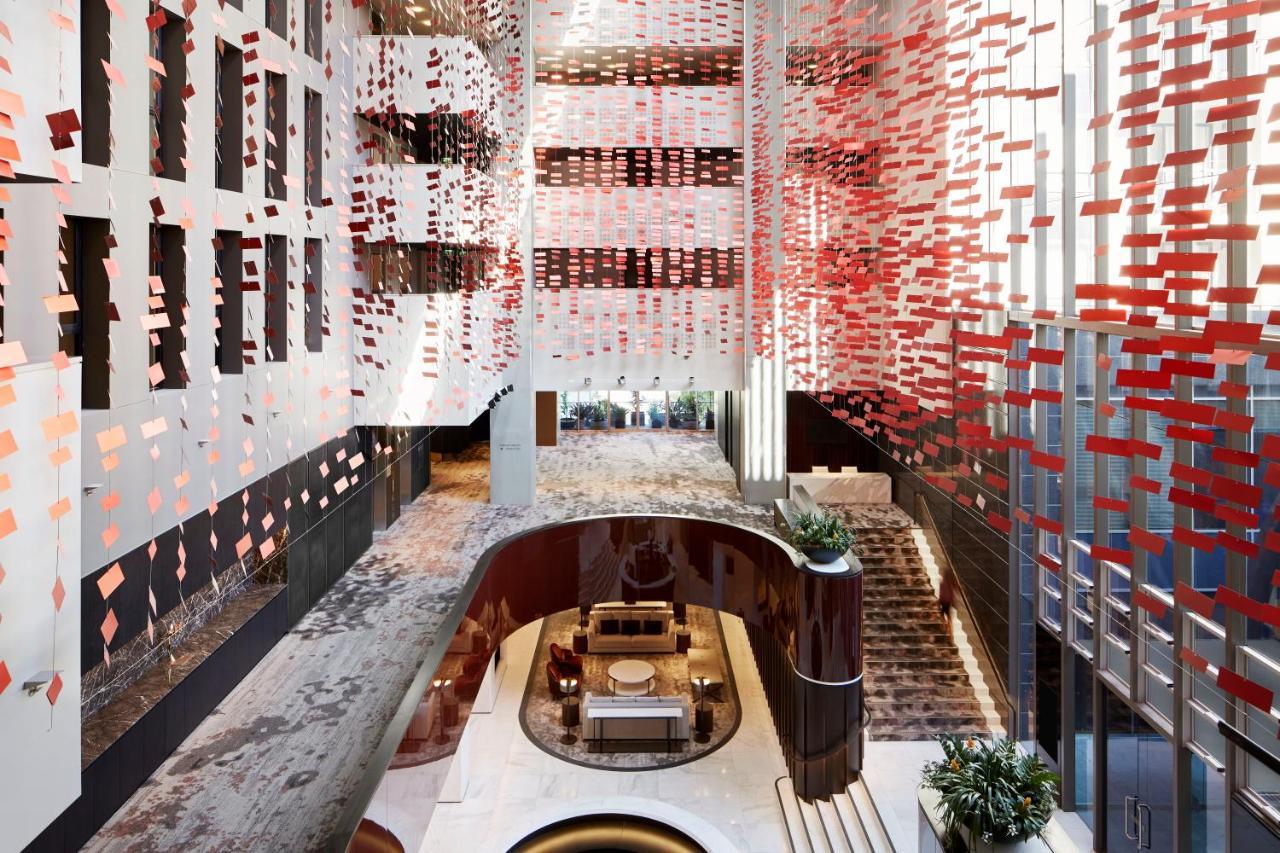 Hotel Realm Canberra Exteriör bild The interior of the hotel
