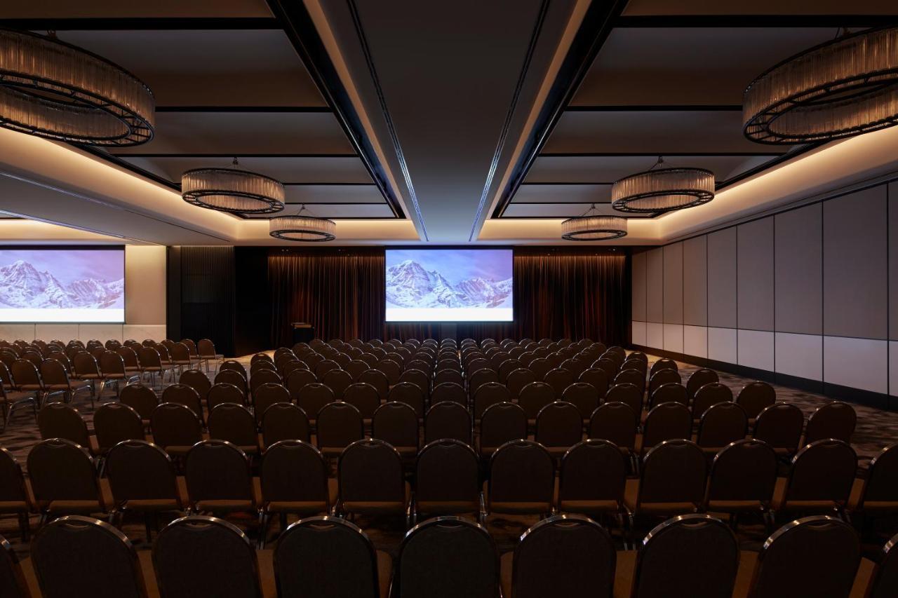 Hotel Realm Canberra Exteriör bild 3D rendering of a conference room
